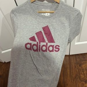 ADIDAS WOMEN’S CREWNECK T-SHIRT